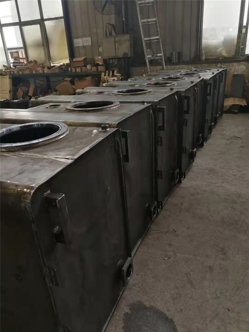 7工程車液(yè)壓油箱（熱闆）陶(tao)化