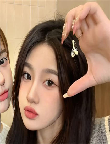 黑色电影技术揭秘：曼谷爱情故事之天悯奇缘的创作历程与幕后故事 ——黑色电影的专业鉴赏